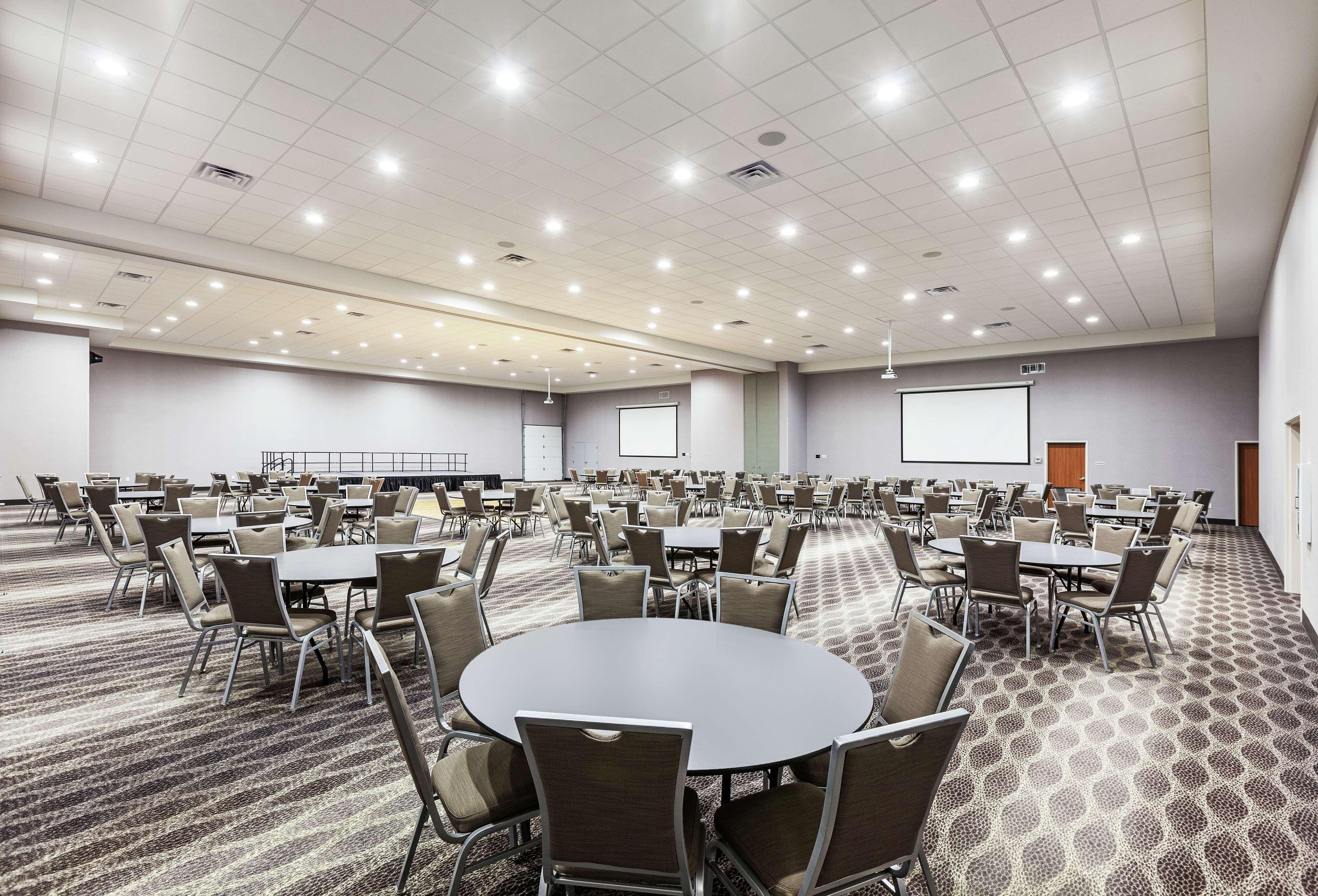 Hampton Inn & Suites Liberal Ngoại thất bức ảnh